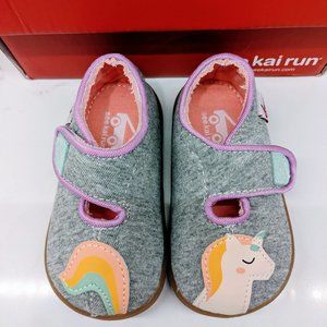 Baby/Toddler Size 4 - See Kai Run Cruz II - Gray Jersey Unicorn